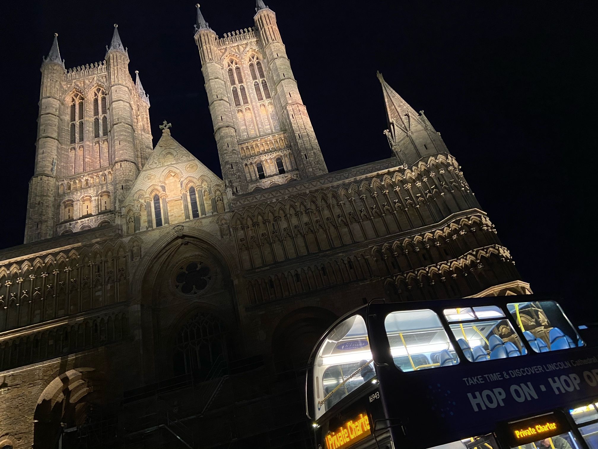 Lincoln’s Ghost Bus Tours | Lincoln BIG